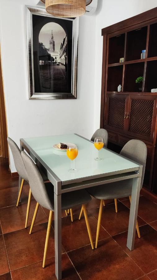 Homeyseville- Bright Apartment At Santa Cruz 6 Pax, Parking Optional Εξωτερικό φωτογραφία
