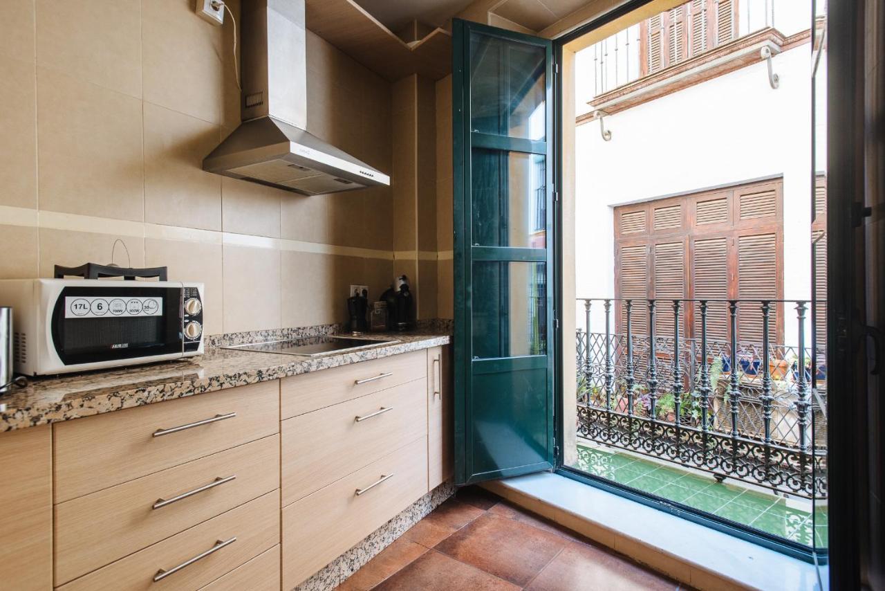 Homeyseville- Bright Apartment At Santa Cruz 6 Pax, Parking Optional Εξωτερικό φωτογραφία